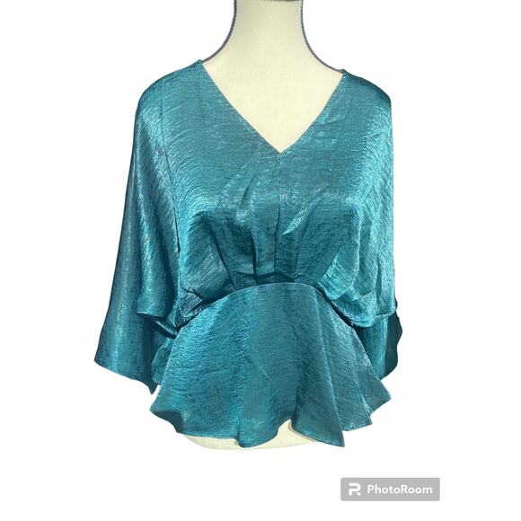 Six / Fifty Opal top in Hunter Emerald Green Satin Blouse Size Small Women’s Top - Picture 2 of 7